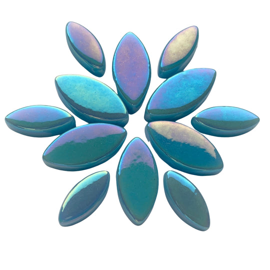 Ottoman Květinové okvětní lístky Perleť Tyrkysová