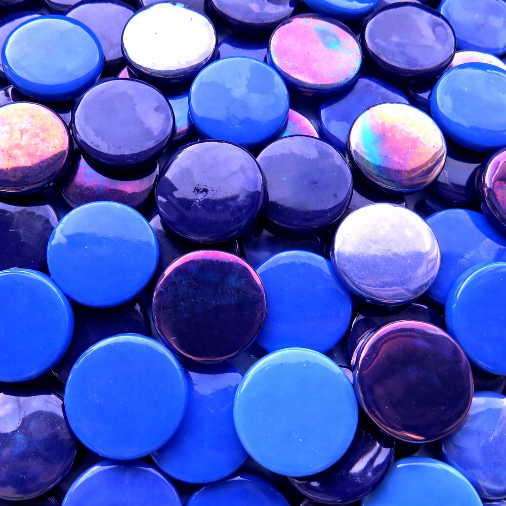 Kulatá skleněná dlaždice 18mm modrá směs