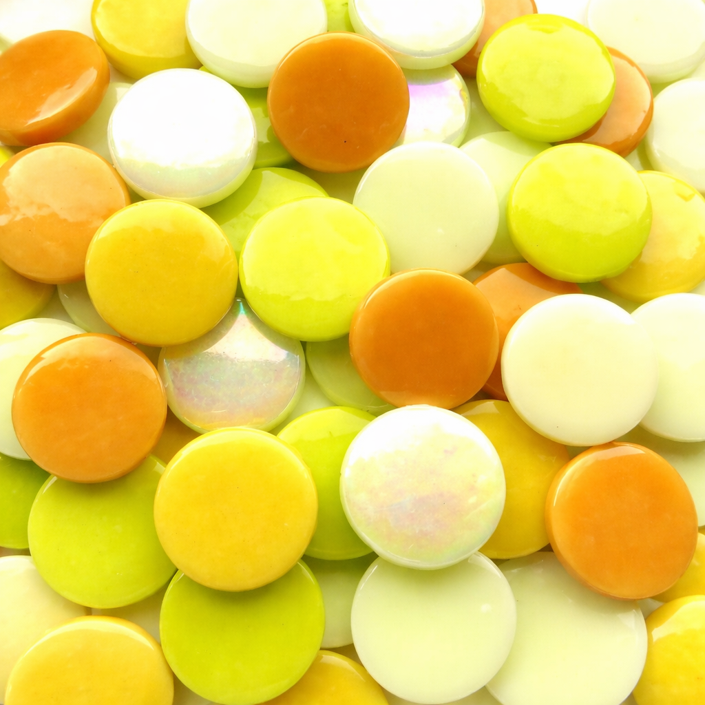 Kulatá skleněná dlaždice 18mm žlutá směs