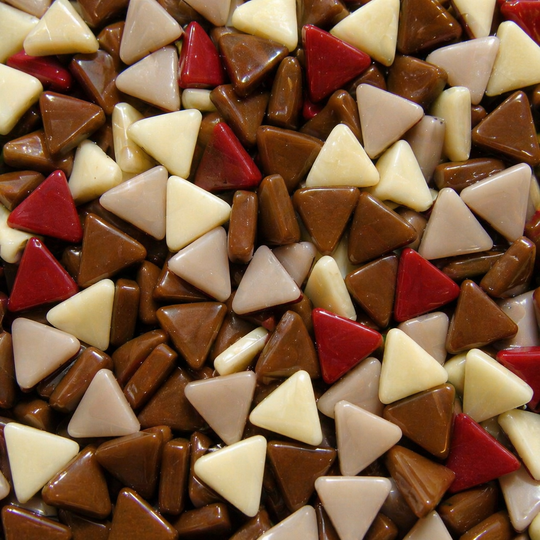 Mini skleněná mozaika trojúhelník hnědá směs