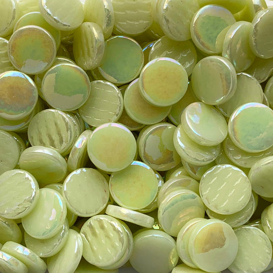 Kulatý skleněný obklad Perleť 18mm Světle žlutý