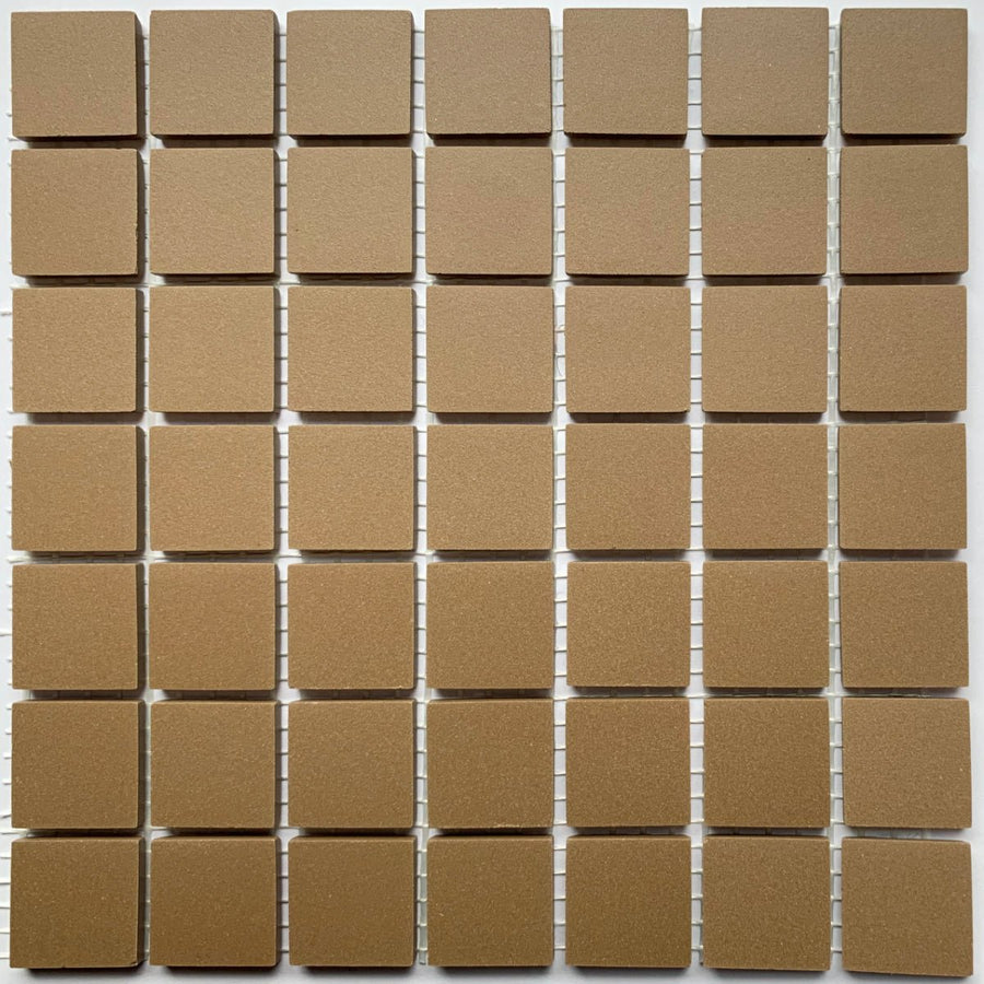 Winckelmans Café – matné mozaikové dlaždice 20x20 mm na síťce