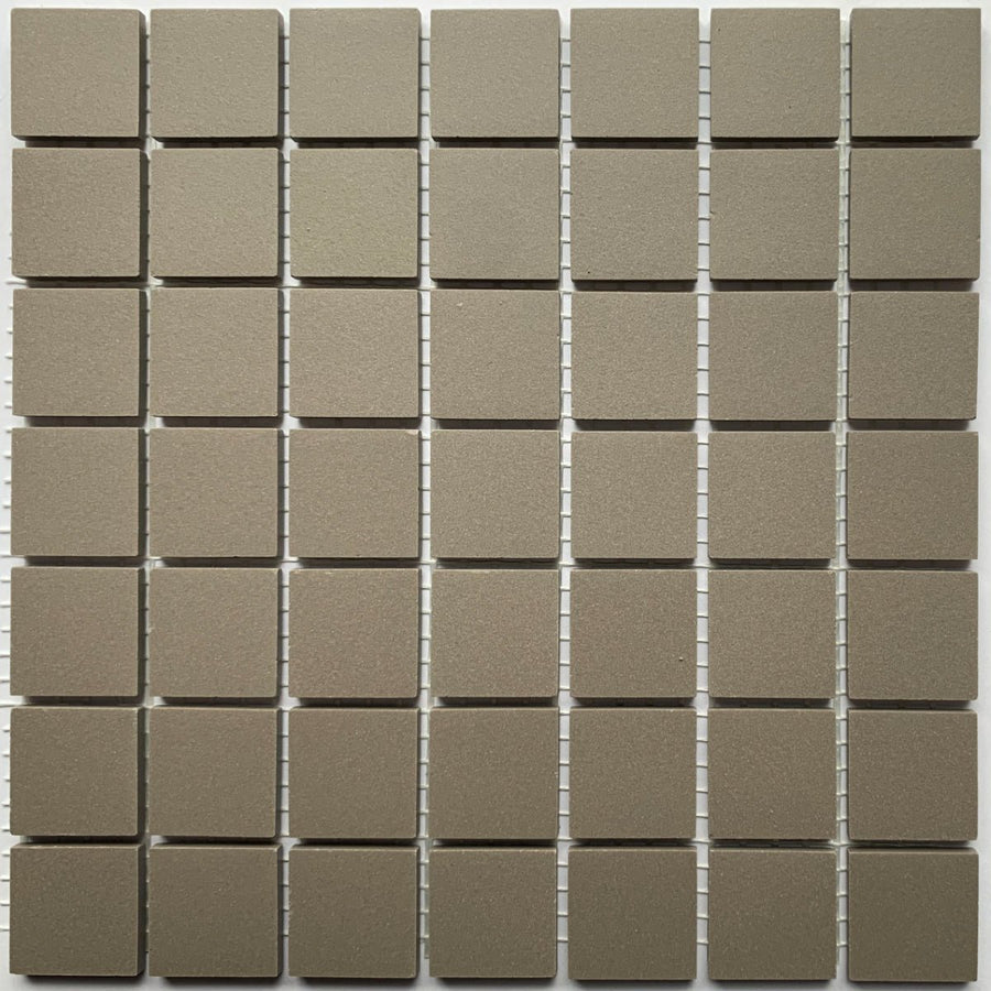 Winckelmans Gris – matné mozaikové dlaždice 20x20 mm na síťce